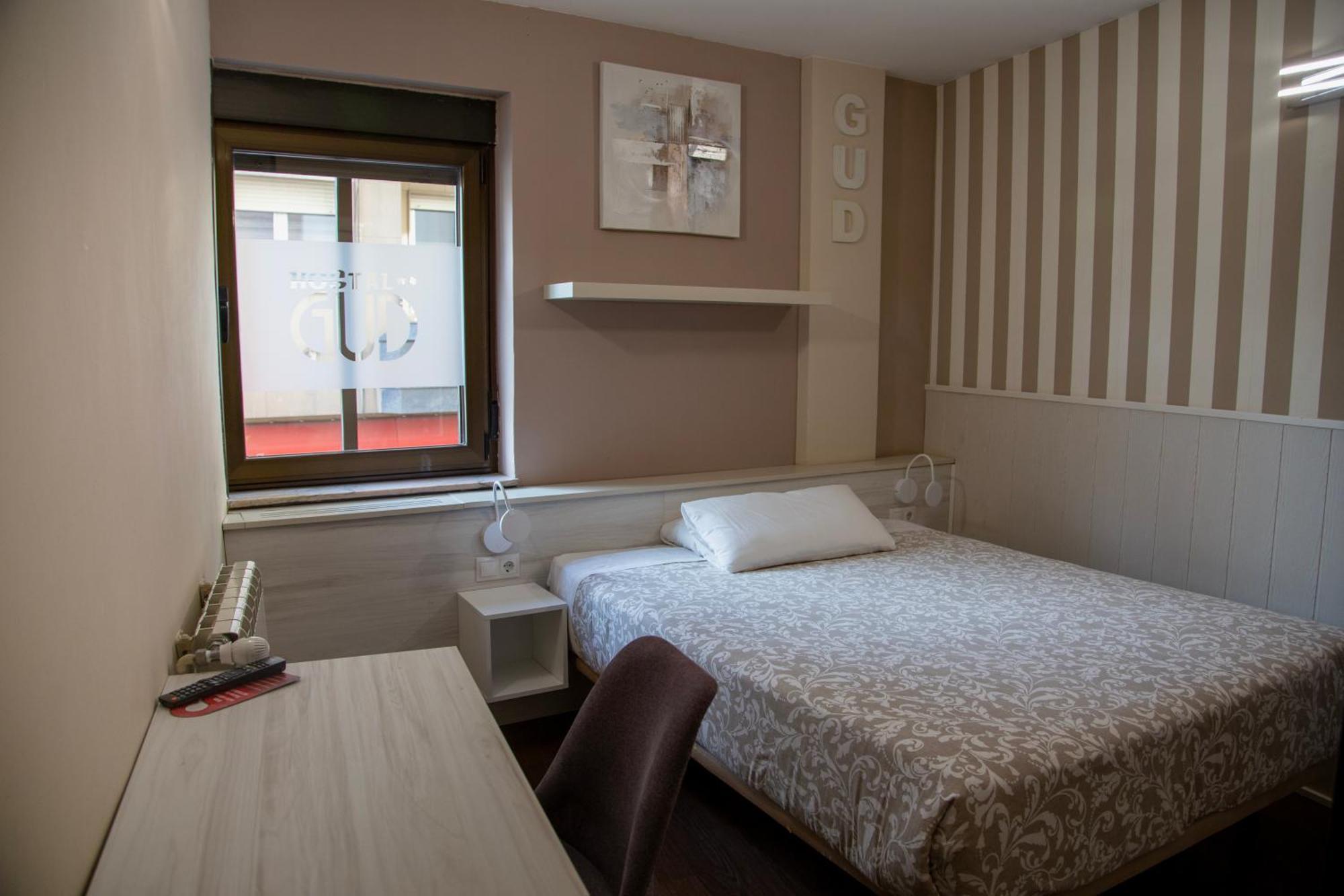 Hostal Gud סלאמנקה מראה חיצוני תמונה