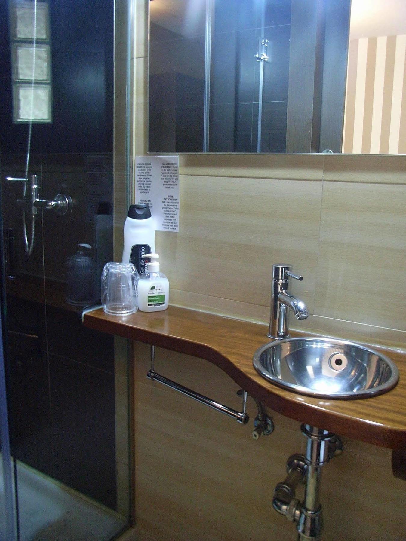 Hostal Gud סלאמנקה מראה חיצוני תמונה
