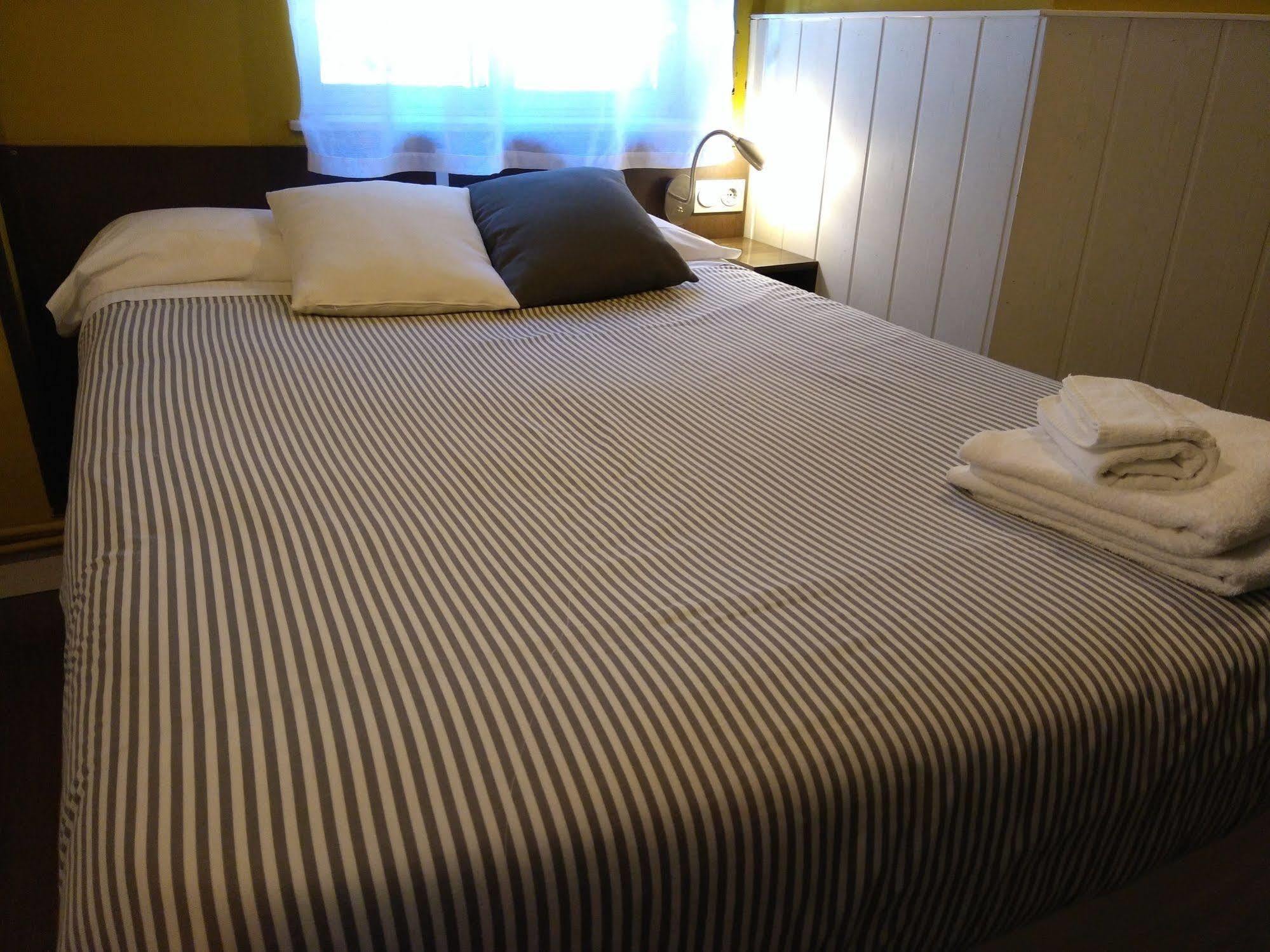 Hostal Gud סלאמנקה מראה חיצוני תמונה