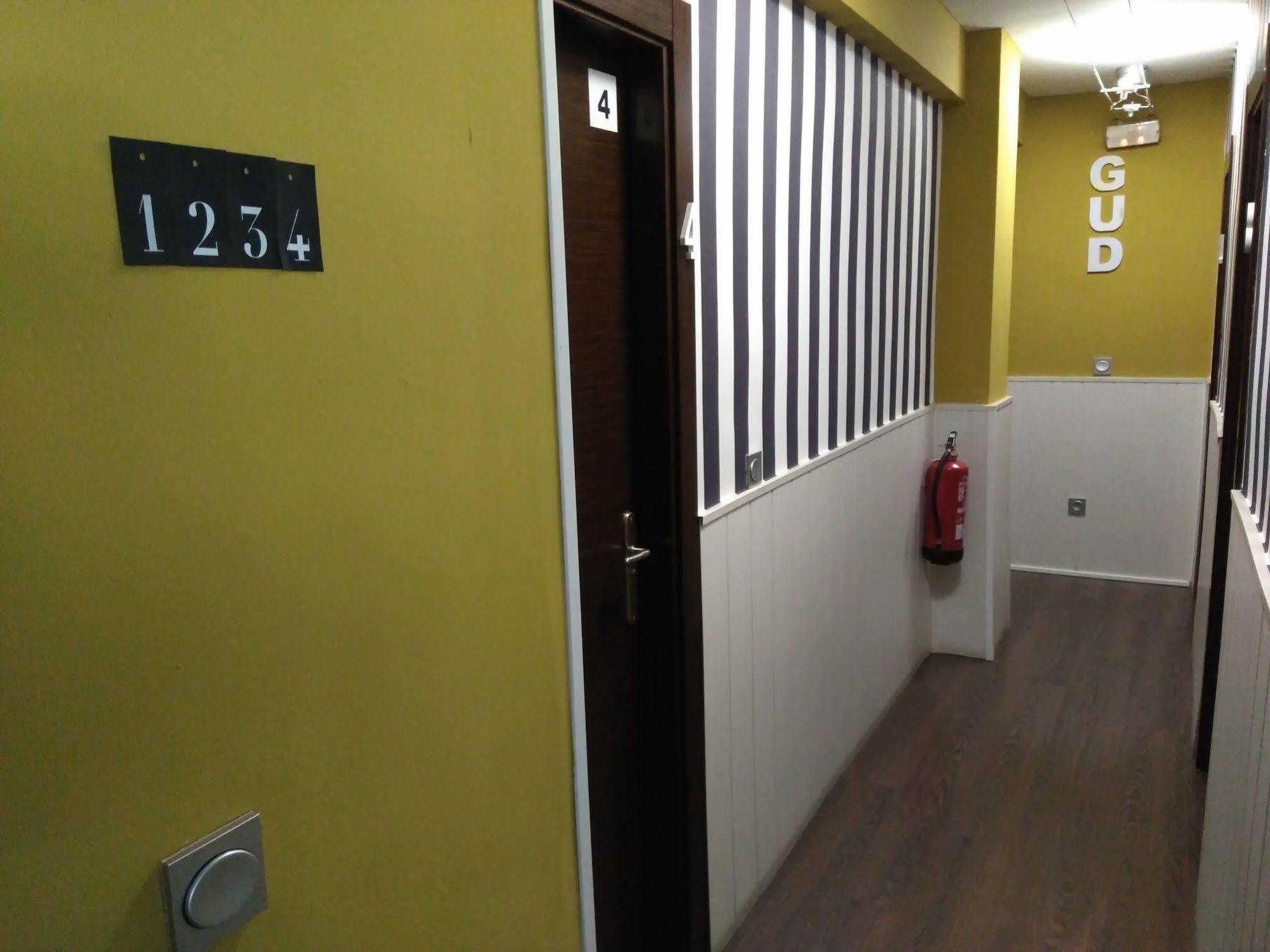 Hostal Gud סלאמנקה מראה חיצוני תמונה